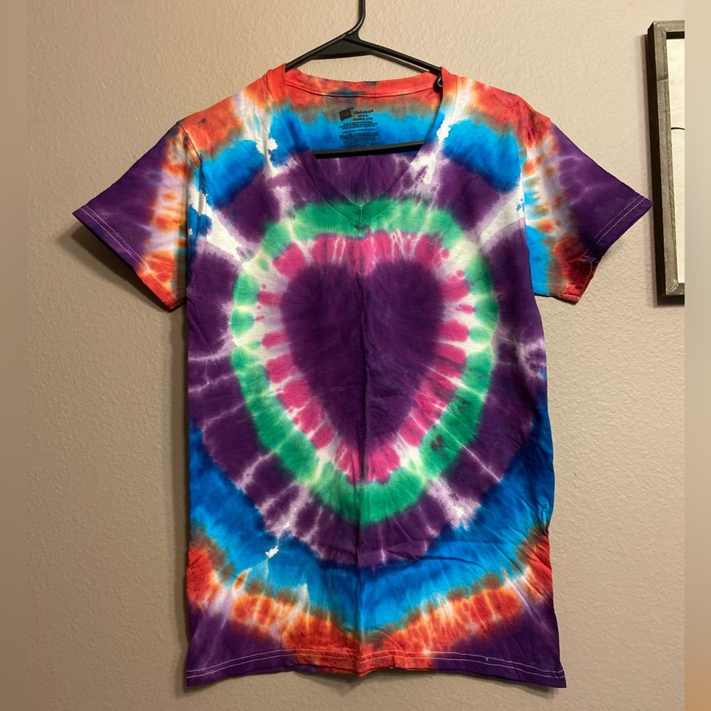 Heart tie dye shirt
